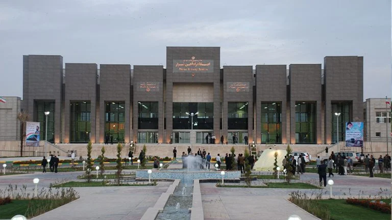 ایستگاه-راه-آهن-شیراز-01